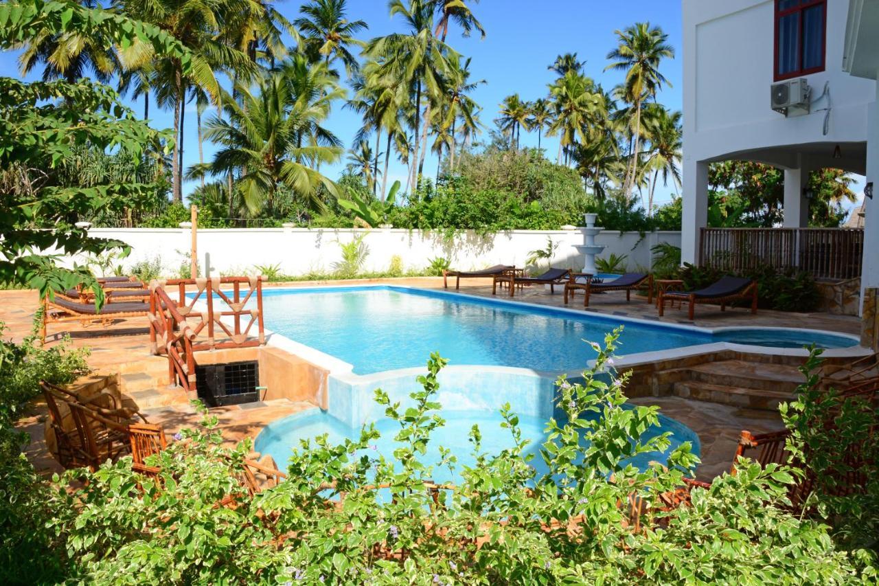 Zanoceanique Hotell